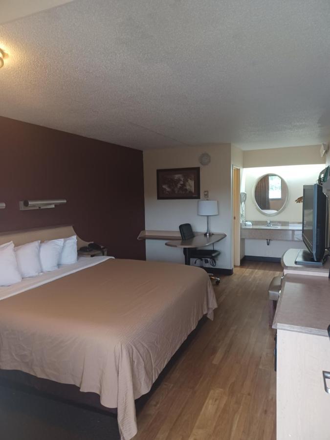 Red Oak Inn Belleville Zewnętrze zdjęcie